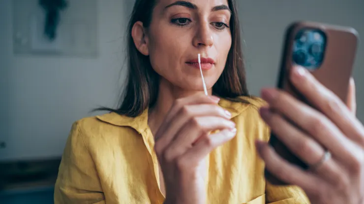 Chuyen gi se xay ra khi ban tai mac Covid-19? hinh anh