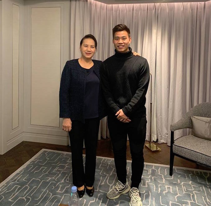 Chủ tịch Quốc hội xem bóng đá ảnh 2 Chu tich Quoc hoi xem bong da anh 2