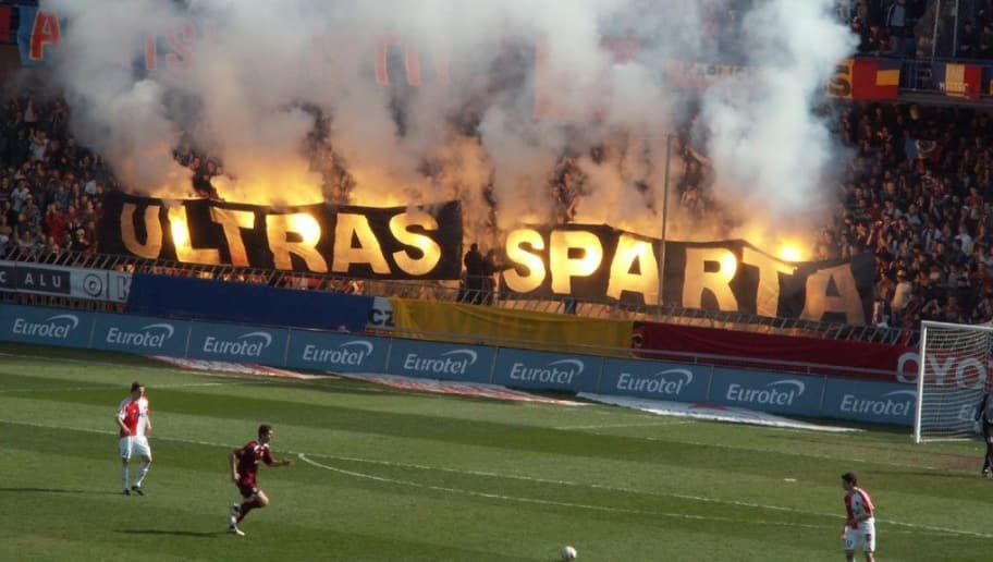 co dong vien mau chien nhat the gioi anh 1