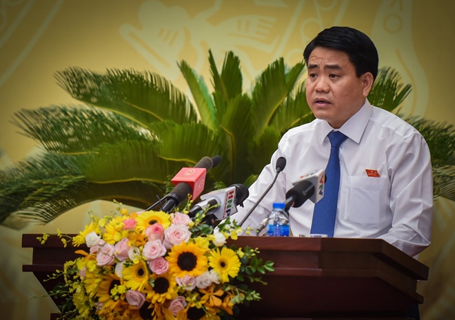 Chu tich Ha Noi len tieng vu bai rac Nam Son anh 1