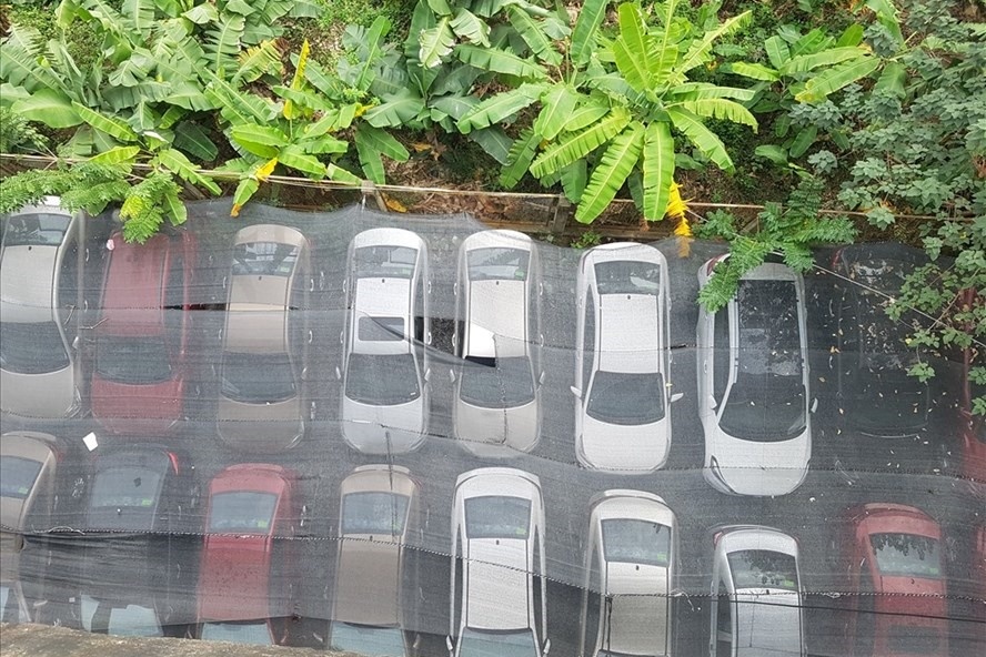 Thu tuong yeu cau xu ly bai do xe 'lau' o gam cau Thang Long hinh anh