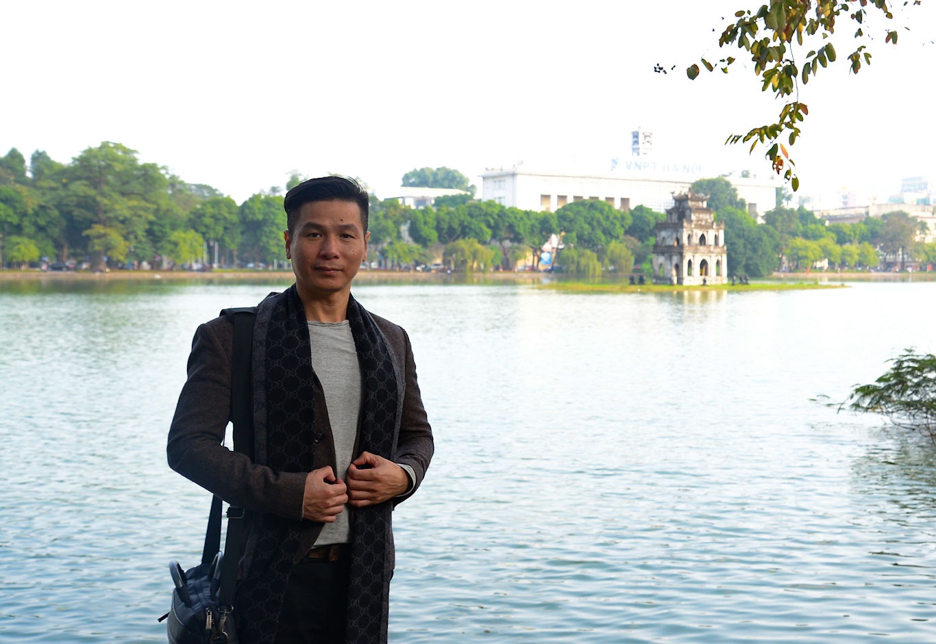 'Khat vong 4.0 phai bat dau tu con nguoi 4.0' hinh anh