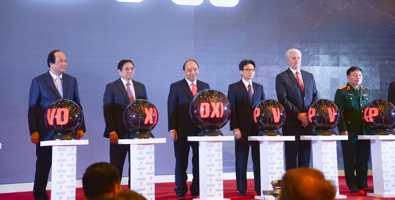 Thủ tướng Nguyễn Xuân Phúc ảnh 1 Thu tuong Nguyen Xuan Phuc anh 1