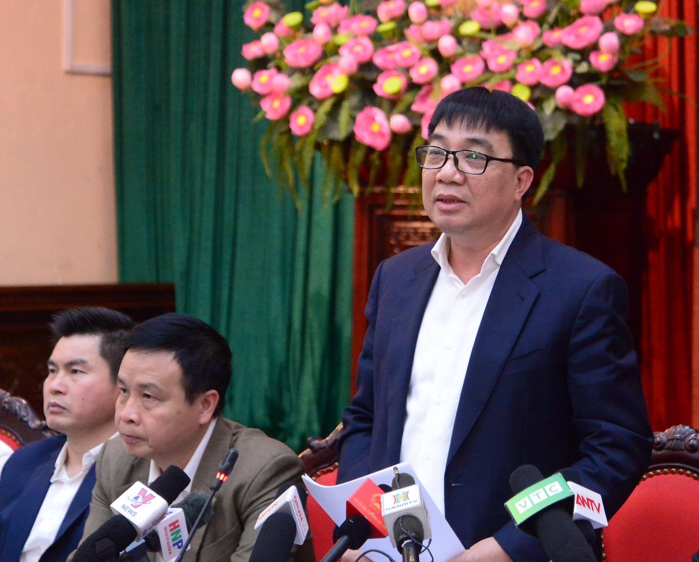 Ha Noi cam xe may anh 1