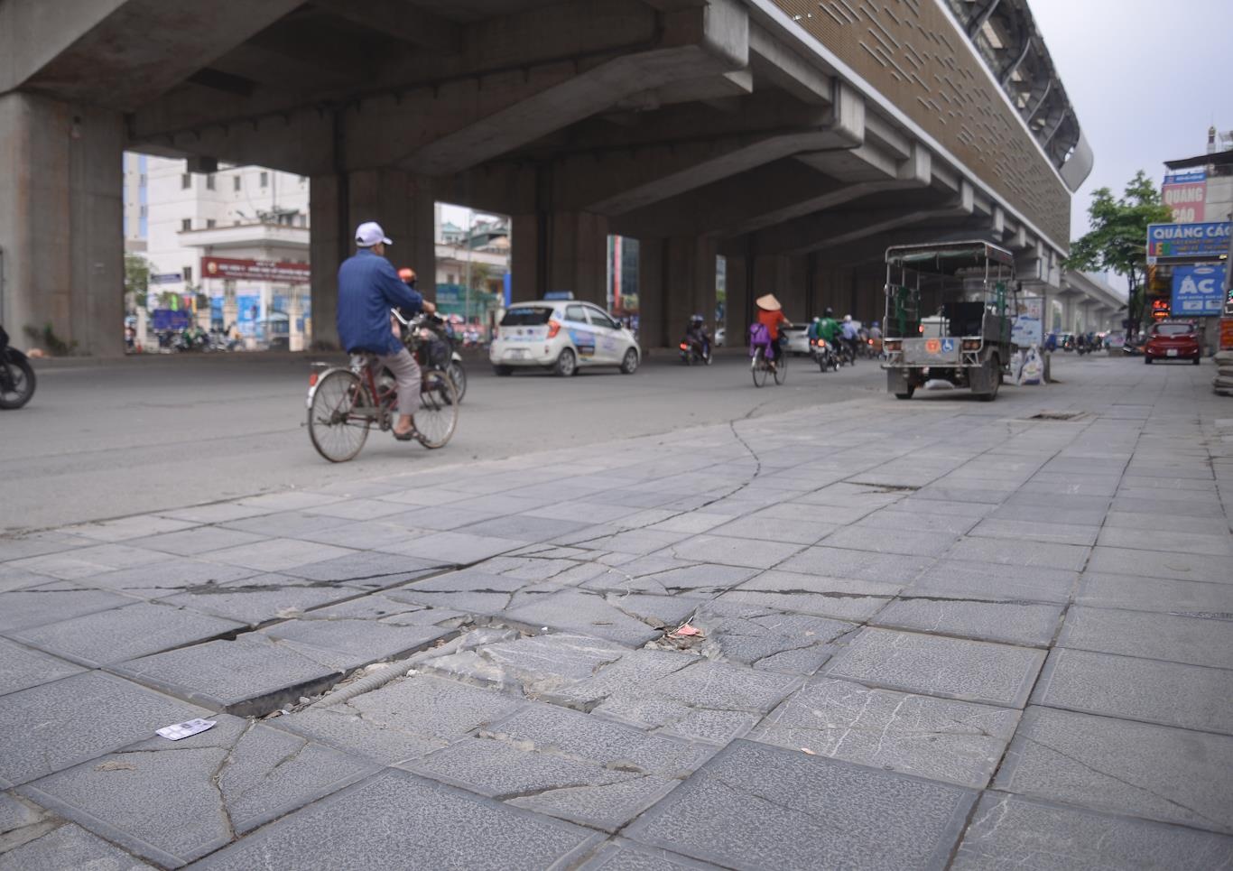 gach via he Ha Noi vo anh 1