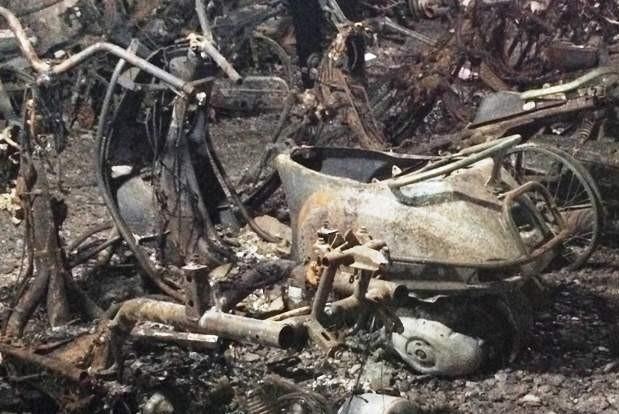 Chay bai giu xe vi pham giao thong o Ha Noi hinh anh