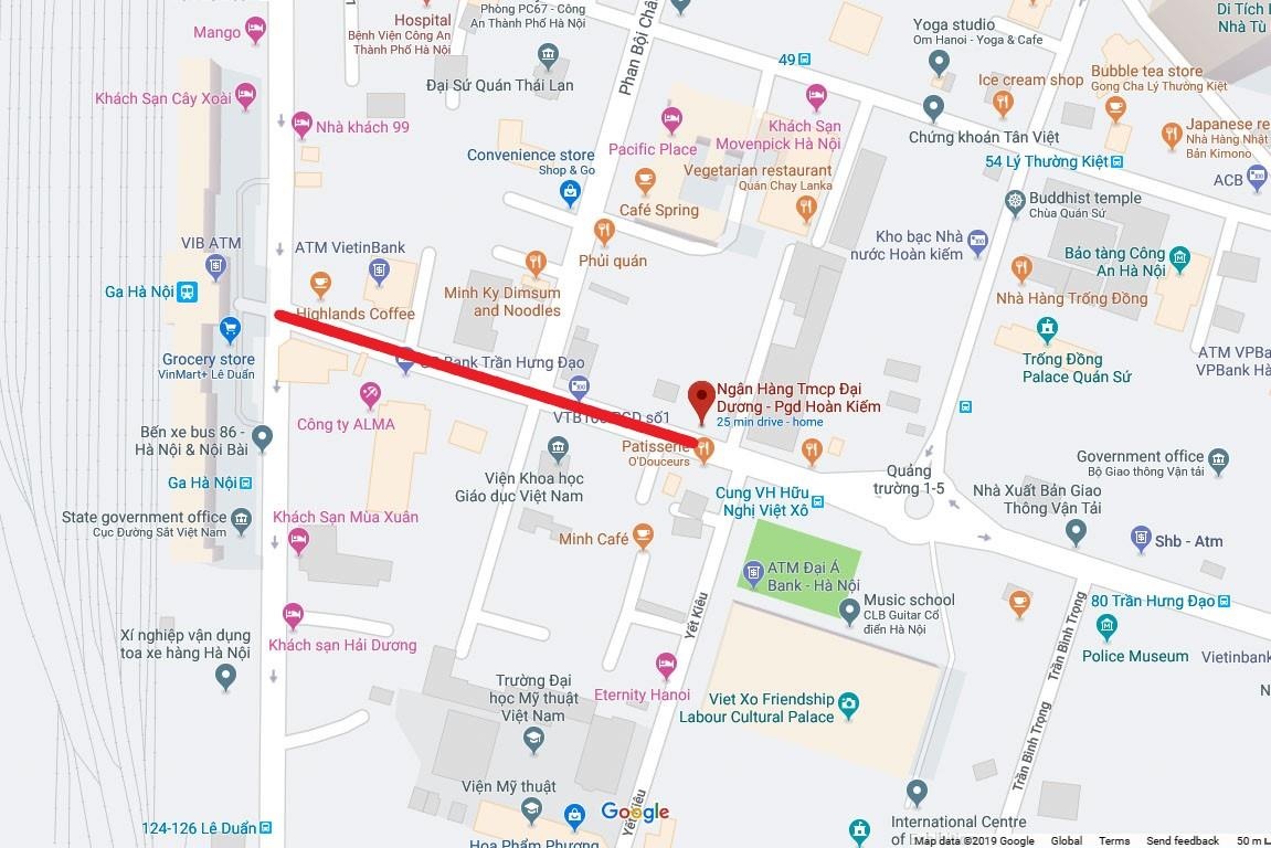 Rào chắn đường Trần Hưng Đạo ảnh 1 Rao chan duong Tran Hung Dao anh 1