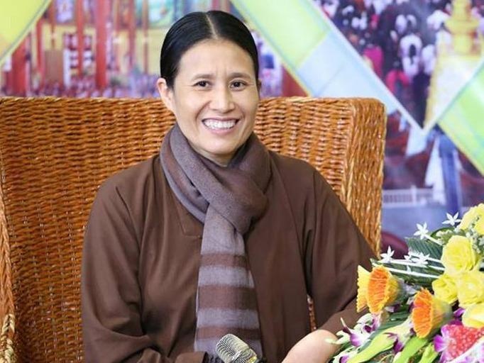 chua Ba Vang xu phat anh 2