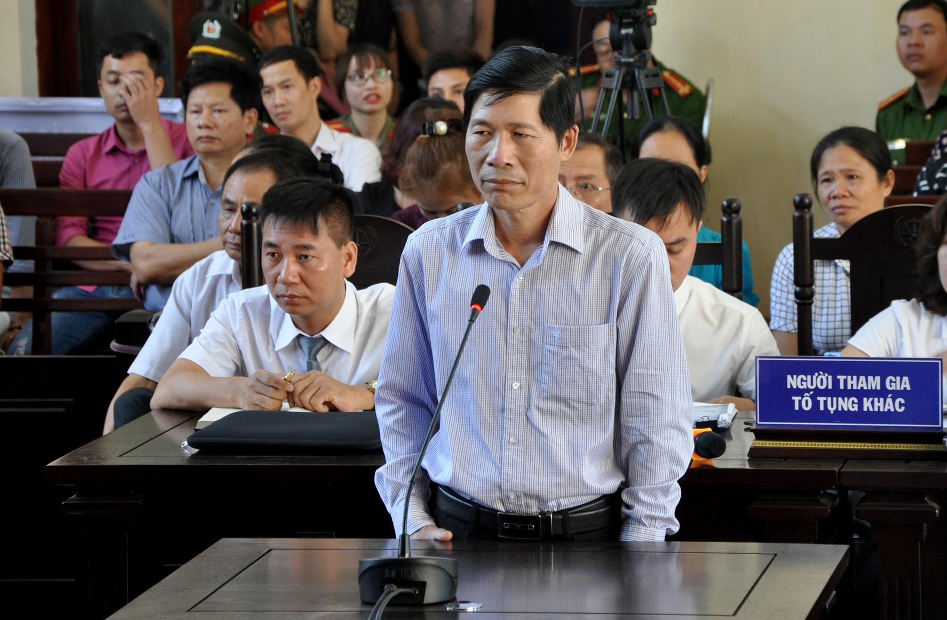 chạy thận 8 người chết Hòa Bình ảnh 1 chay than 8 nguoi chet Hoa Binh anh 1