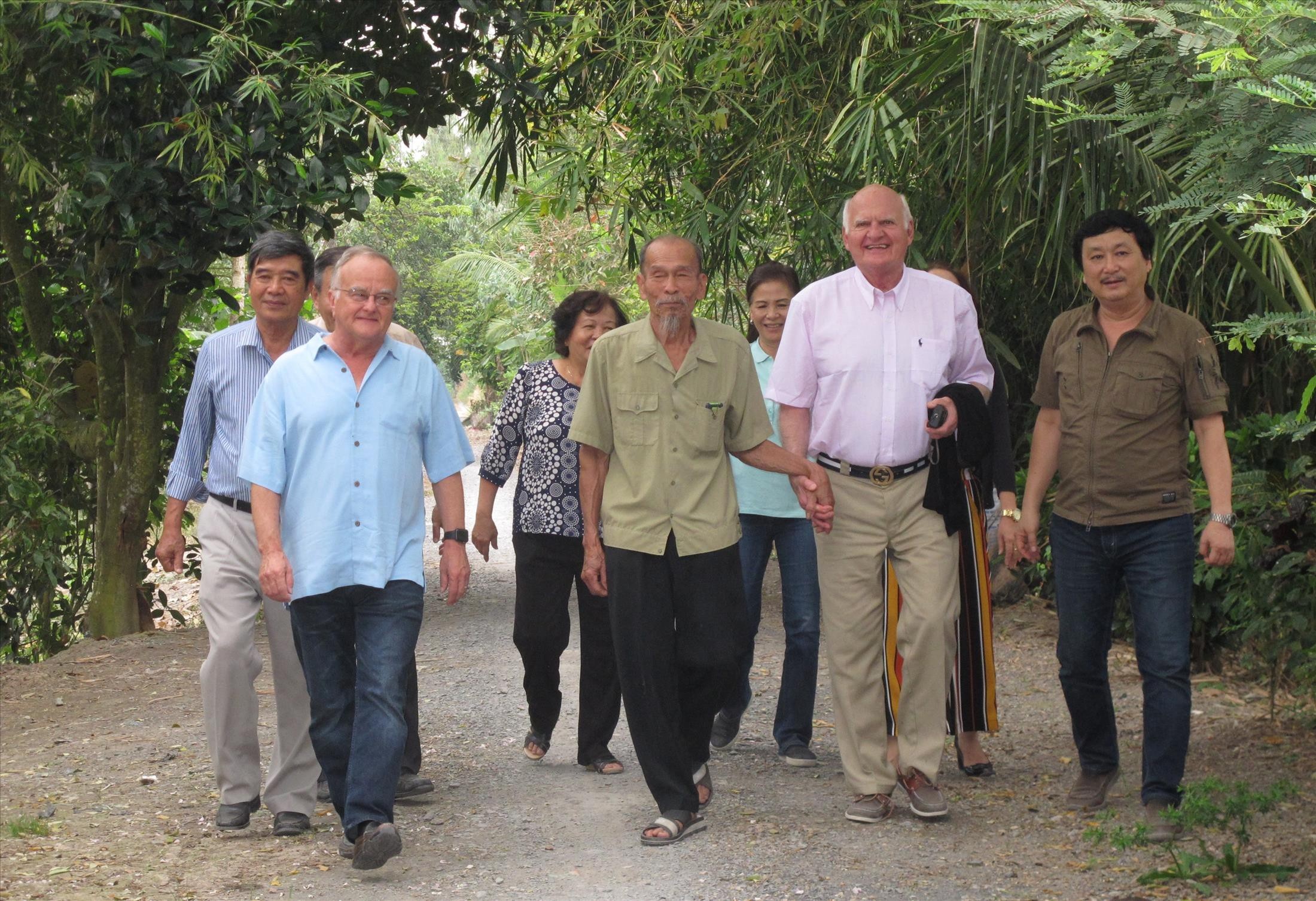 anh hung phi cong Nguyen Van Bay,  chien tich anh hung Nguyen Van Bay anh 1