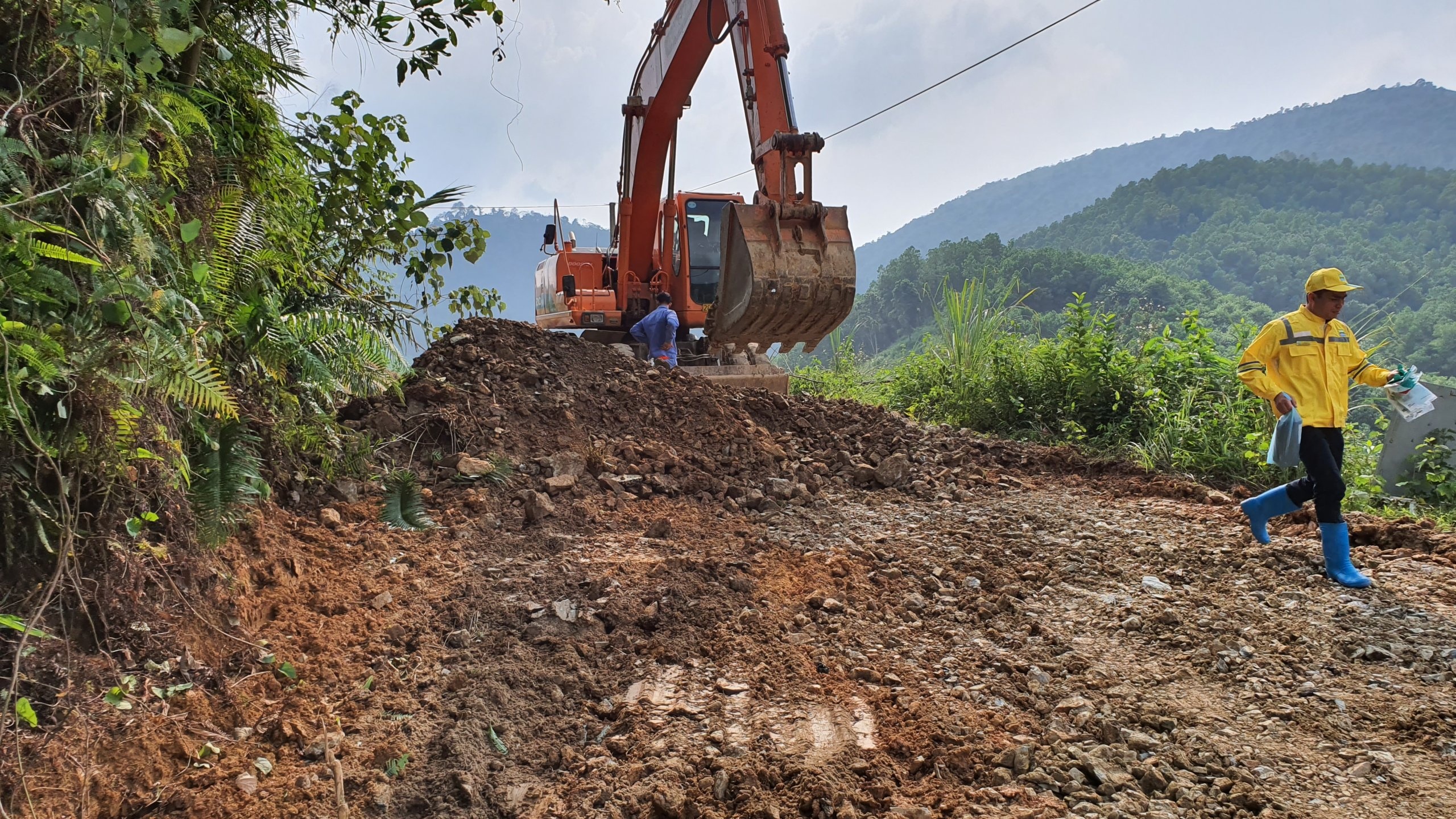 xu ly dau thai dau nguon nuoc song Da anh 3