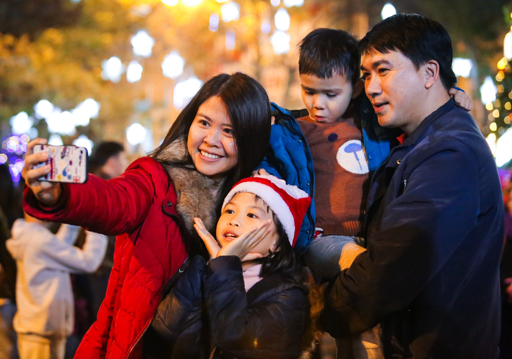 bai trong xe chat chem anh 1