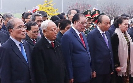 Lanh dao Dang, Nha nuoc vieng Chu tich Ho Chi Minh hinh anh