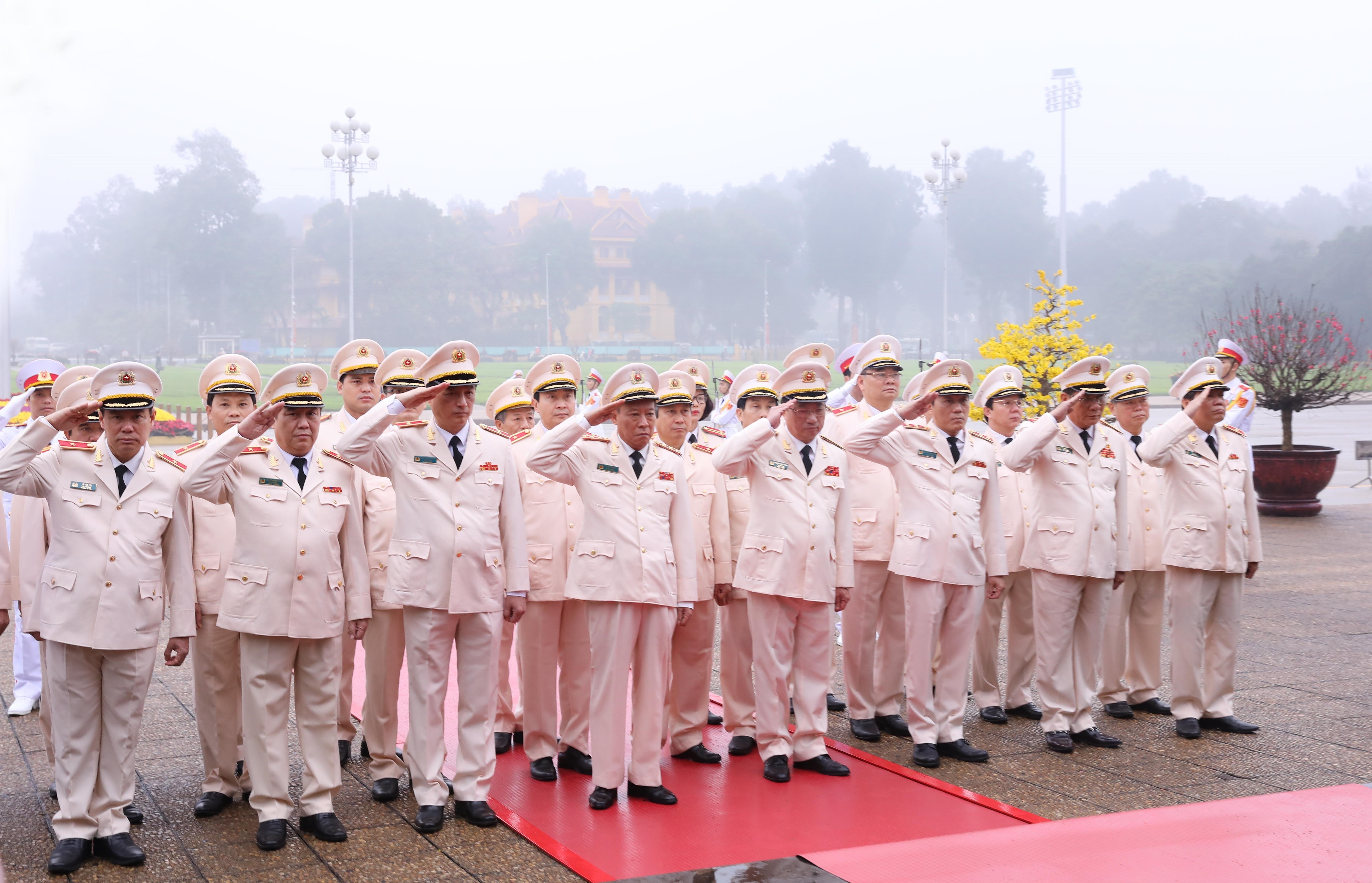 lanh dao Nha nuoc vieng Chu tich Ho Chi Minh anh 7