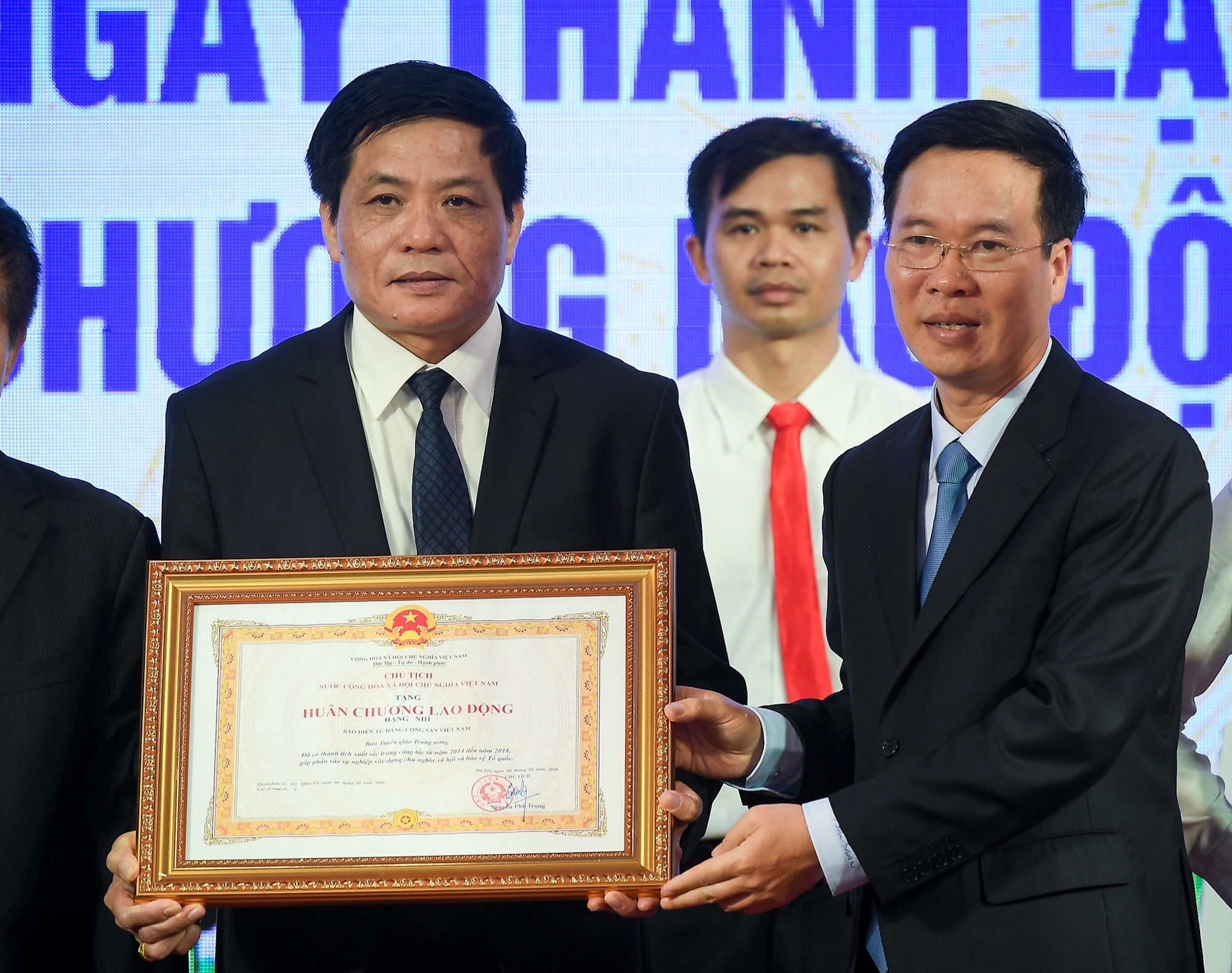 Bao dien tu Dang Cong san Viet Nam nhan Huan chuong Lao dong hang nhi hinh anh