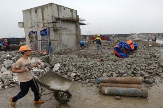 De xuat quan doi vao cuoc thao do tang 17, 18 nha 8B Le Truc hinh anh