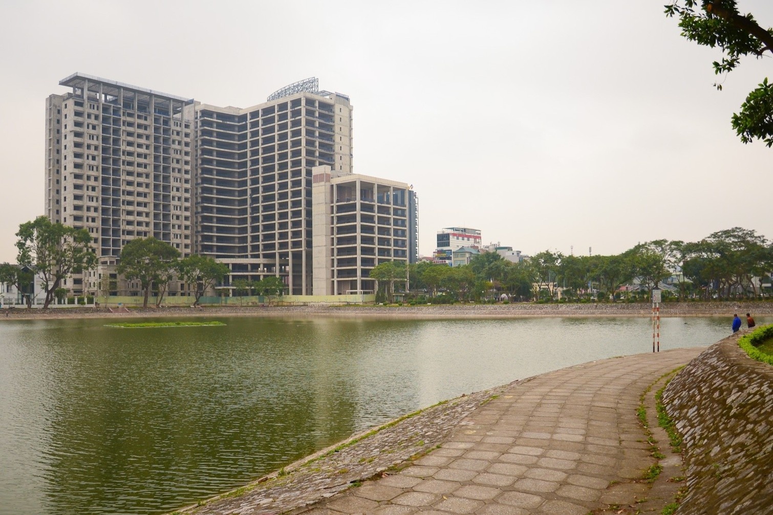 Quan Ba Dinh bac de xuat lap ho Thanh Cong de xay chung cu hinh anh