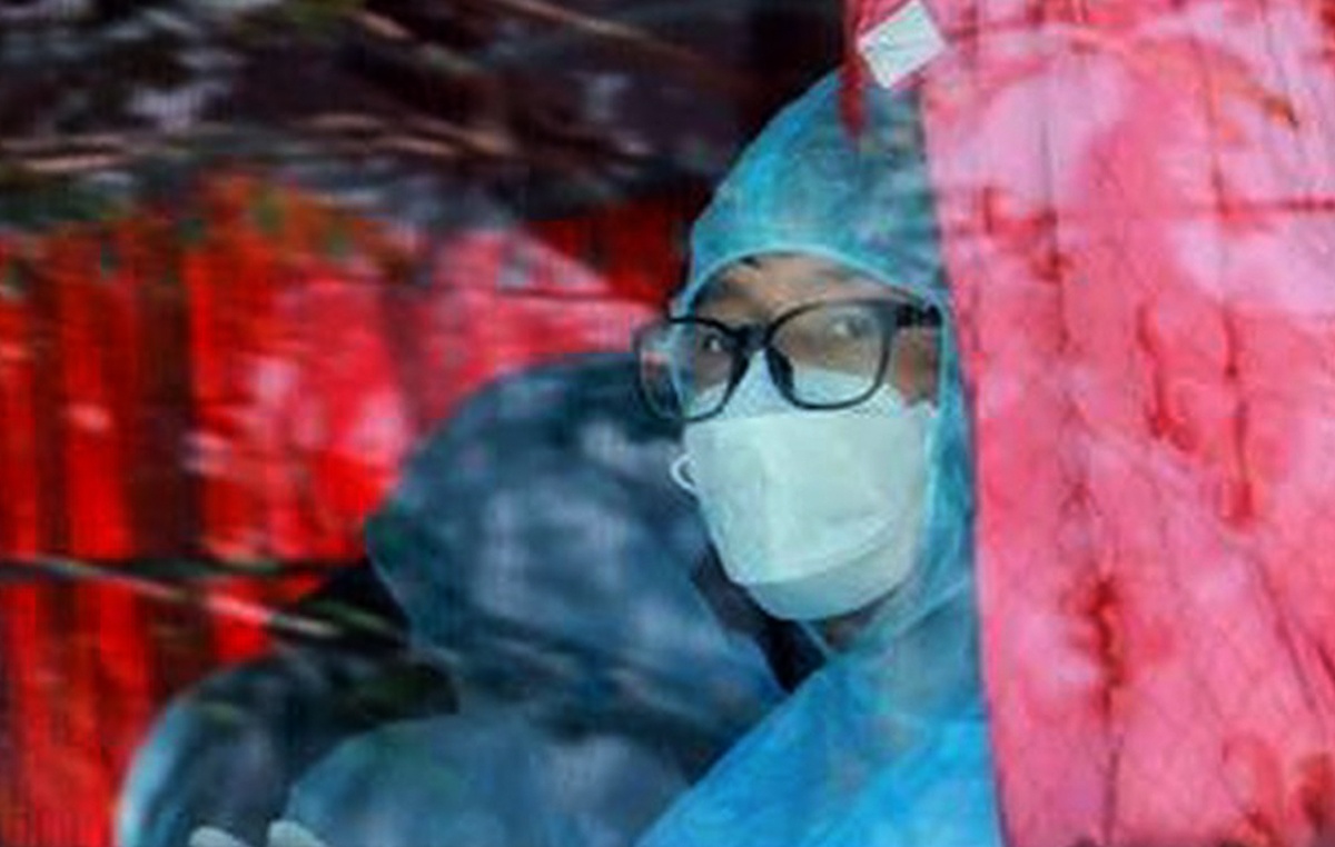 Gan 2.500 nguoi tu Han Quoc den Ha Noi trong 14 ngay hinh anh