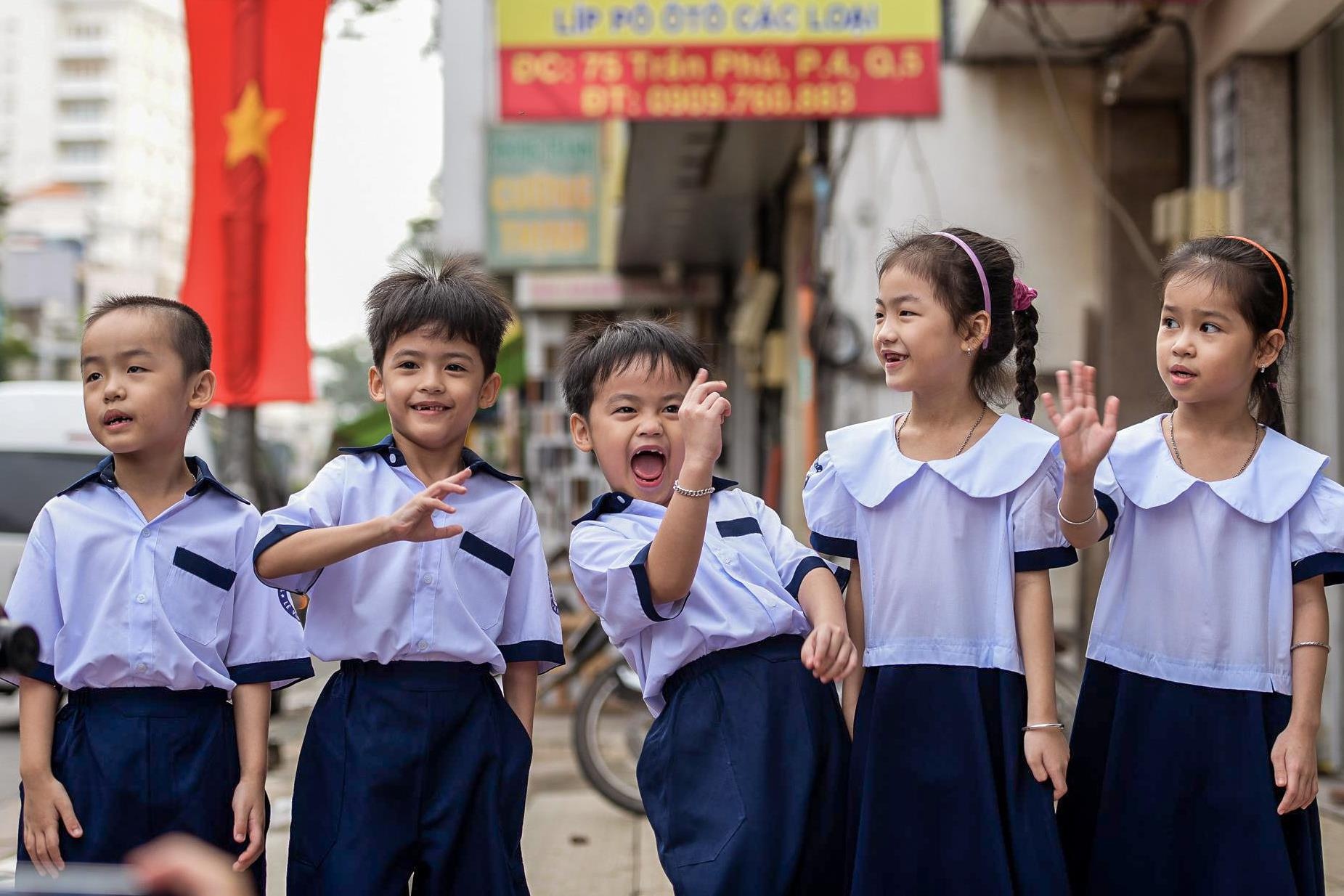 Ha Noi cho hoc sinh nghi hoc anh 2