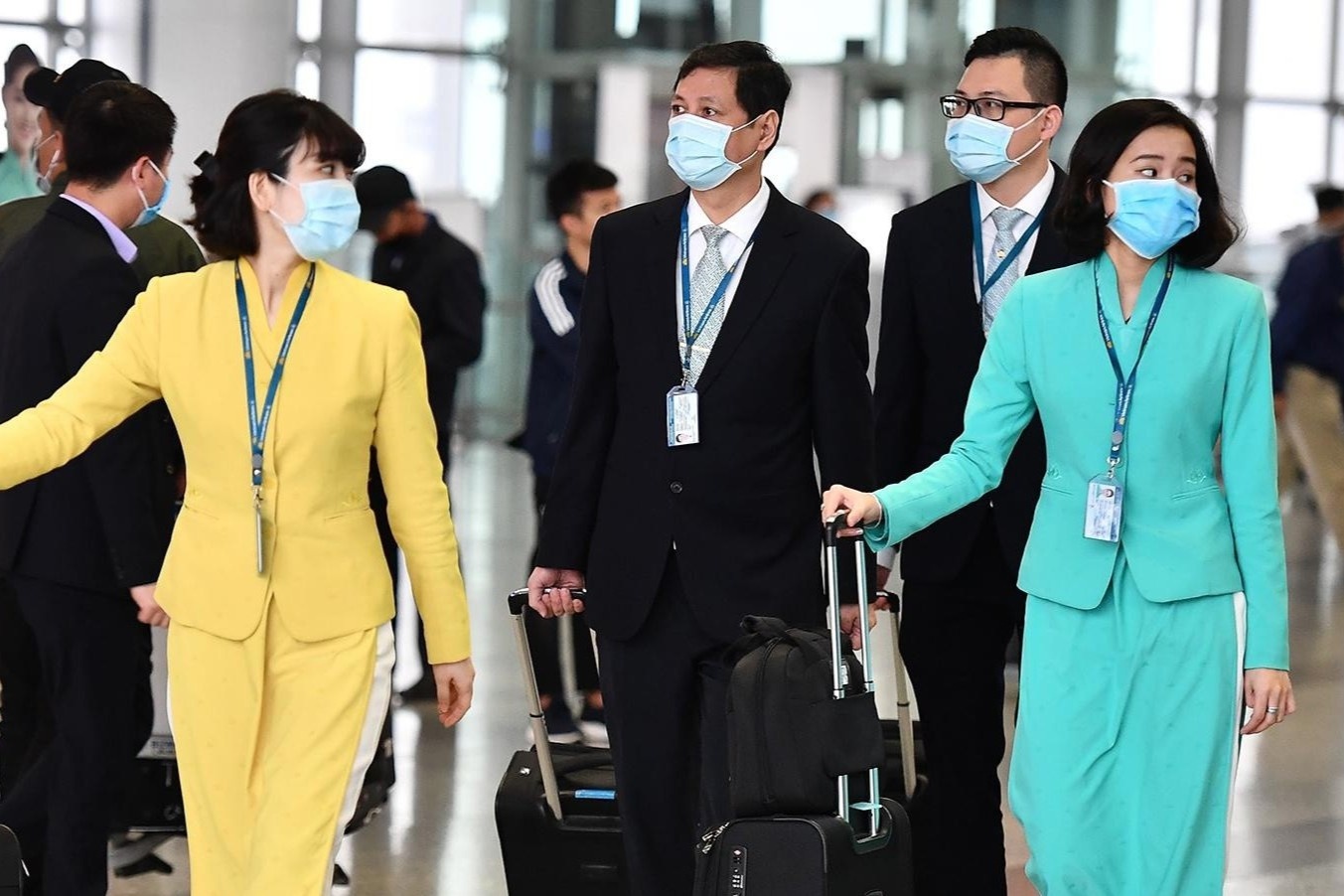 Nu tiep vien hang khong mac Covid-19 da di nhung dau? hinh anh