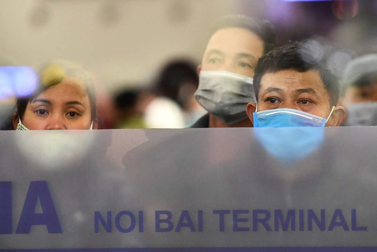 Ha Noi go cua tung nha tim nguoi nhap canh tu 7/3 hinh anh