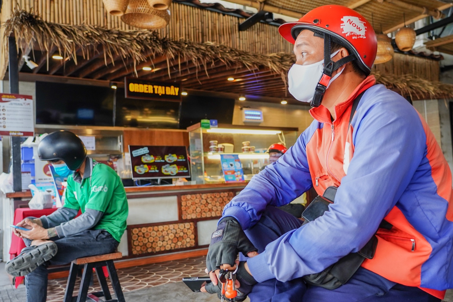 Tim tai xe cong nghe tung ra, vao Benh vien Bach Mai hinh anh