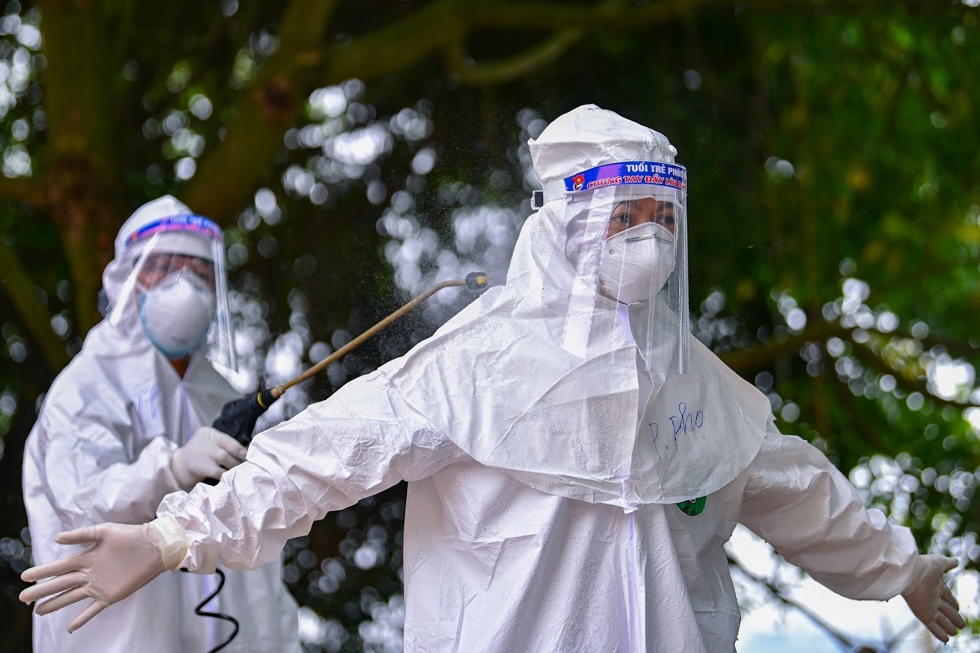 Ha Noi se xet nghiem sang loc Covid-19 bat ke ngay, dem hinh anh
