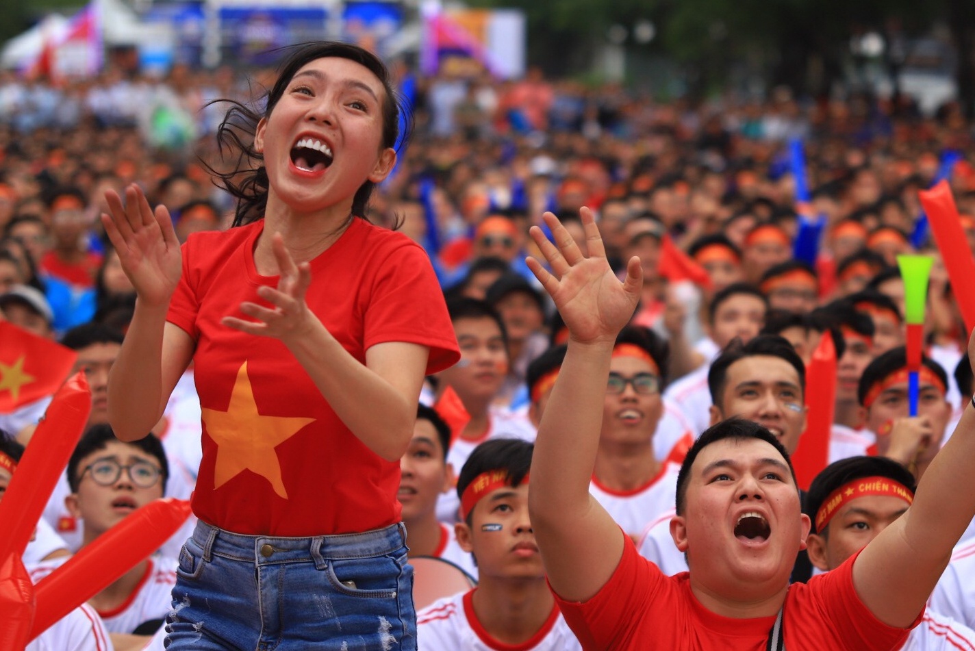 Cho phep to chuc cac hoat dong the thao nhung phai deo khau trang hinh anh