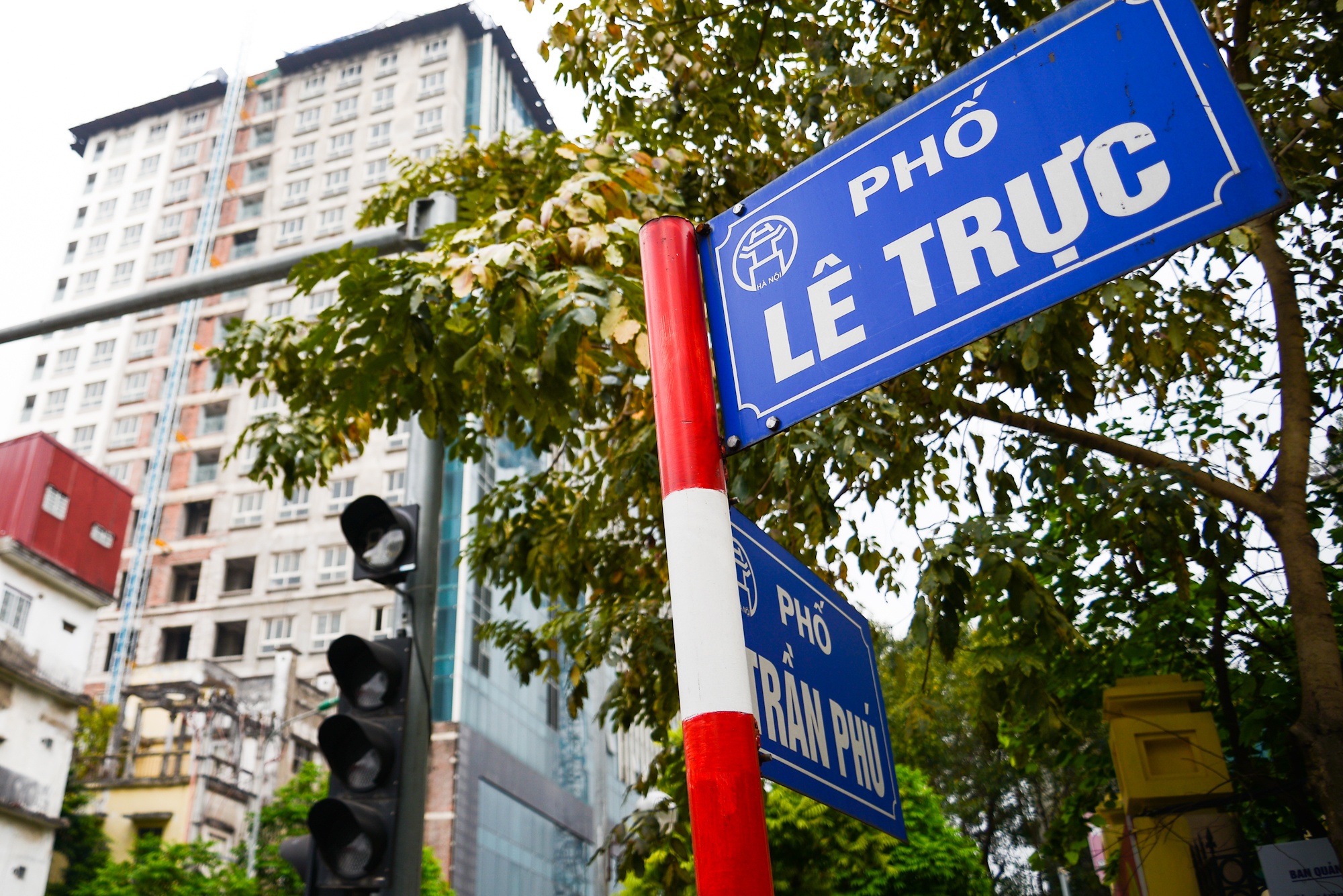 Ha Noi yeu cau kien quyet xu ly sai pham toa nha 8B Le Truc hinh anh