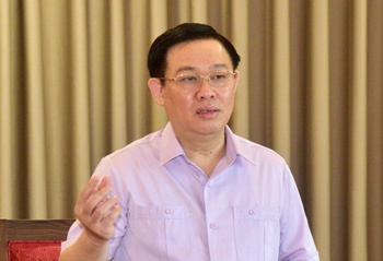 'Khong hy sinh chat luong de bao dam tien do dai hoi' hinh anh