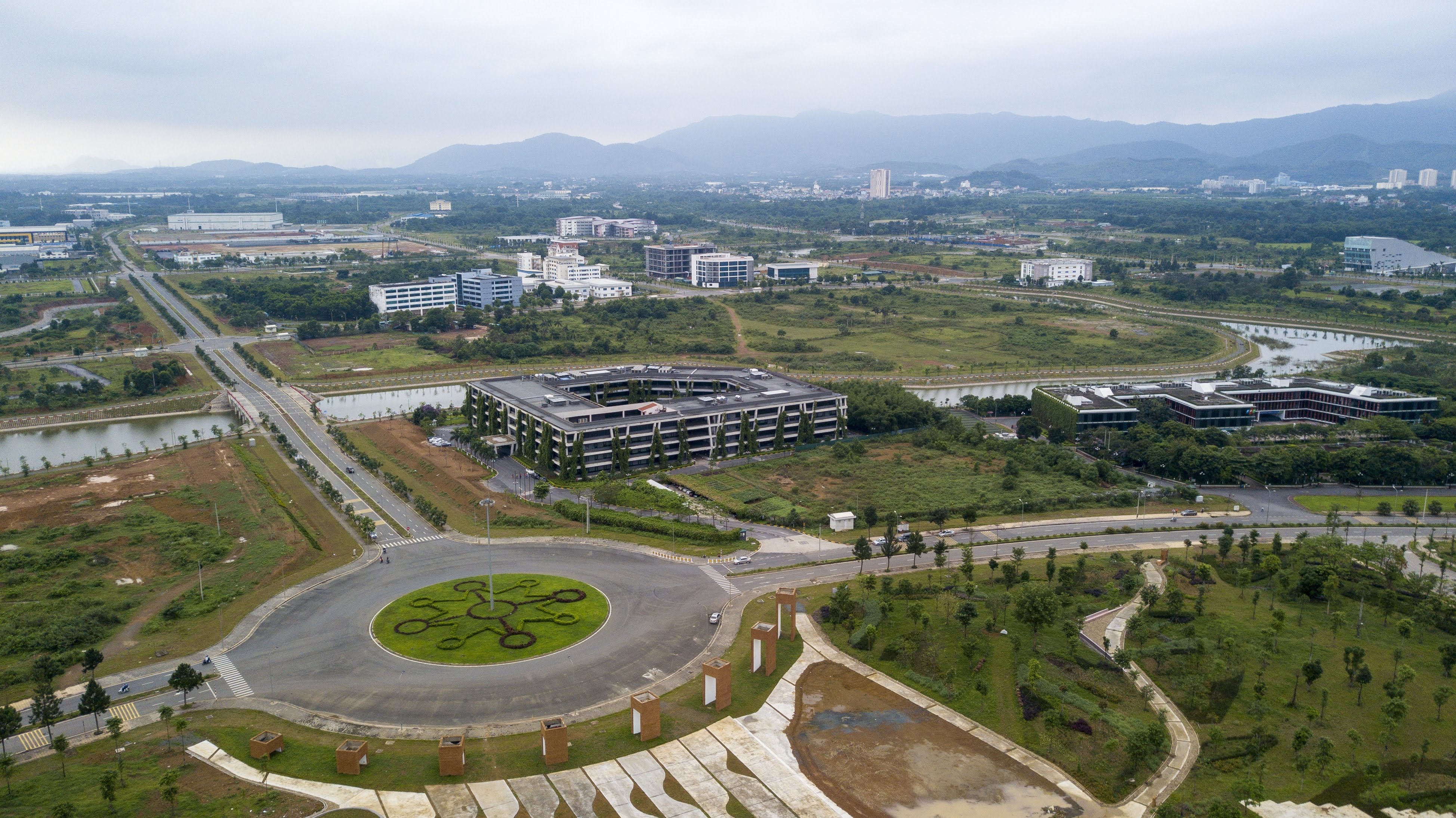 Sau Hoa Lac, Ha Noi se trien khai tiep do thi ve tinh o Soc Son hinh anh