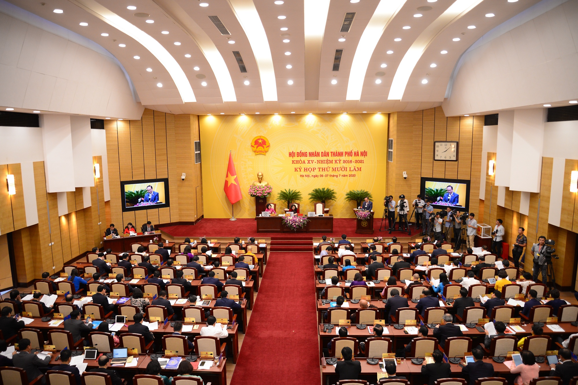 1 trieu dan cho quy hoach song Hong anh 2