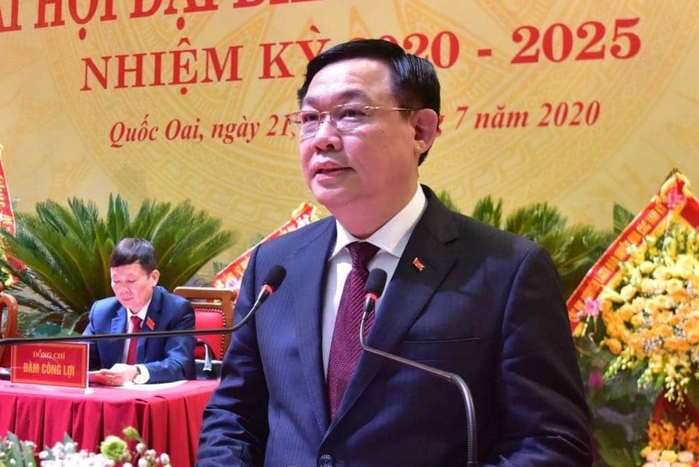 Bi thu Ha Noi: 'Khong cam chiu tri tre, khong tut lai phia sau' hinh anh