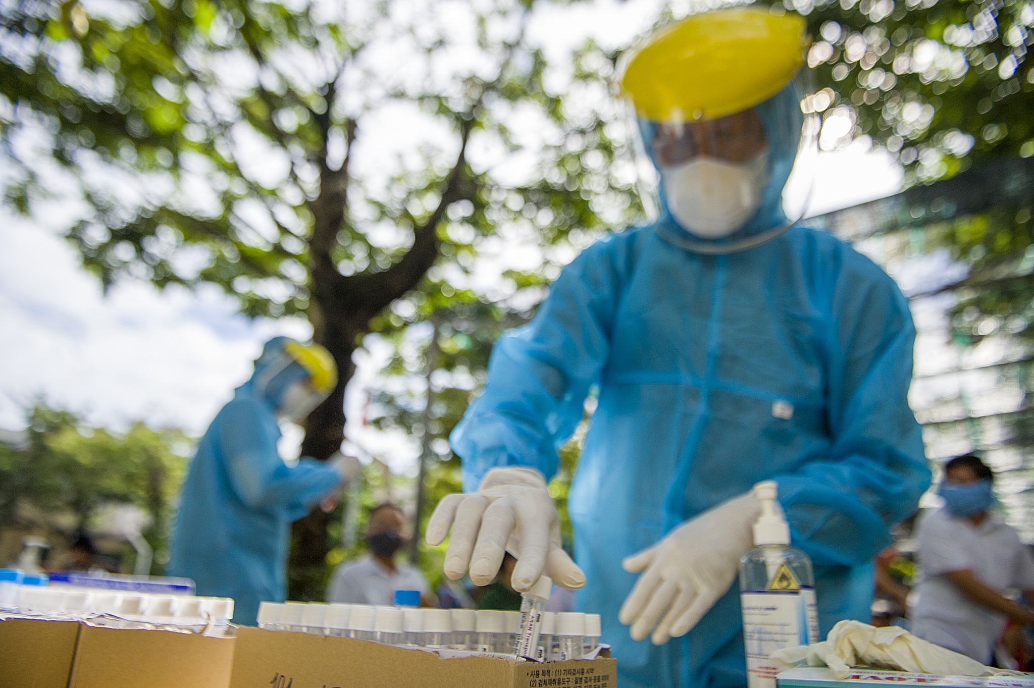 Toan bo dai bieu du Dai hoi Dang XIII duoc xet nghiem Covid-19 hai lan hinh anh