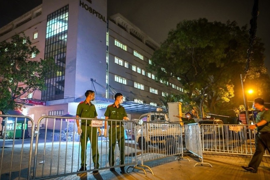 3 benh vien o Ha Noi phai tam dung hoat dong hinh anh