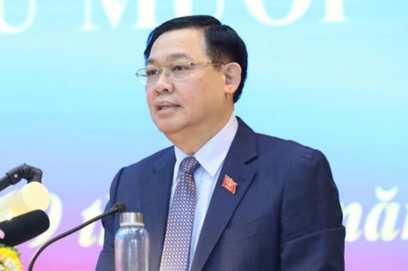 4 nam khong rut duoc tien o quy tin dung xa hinh anh