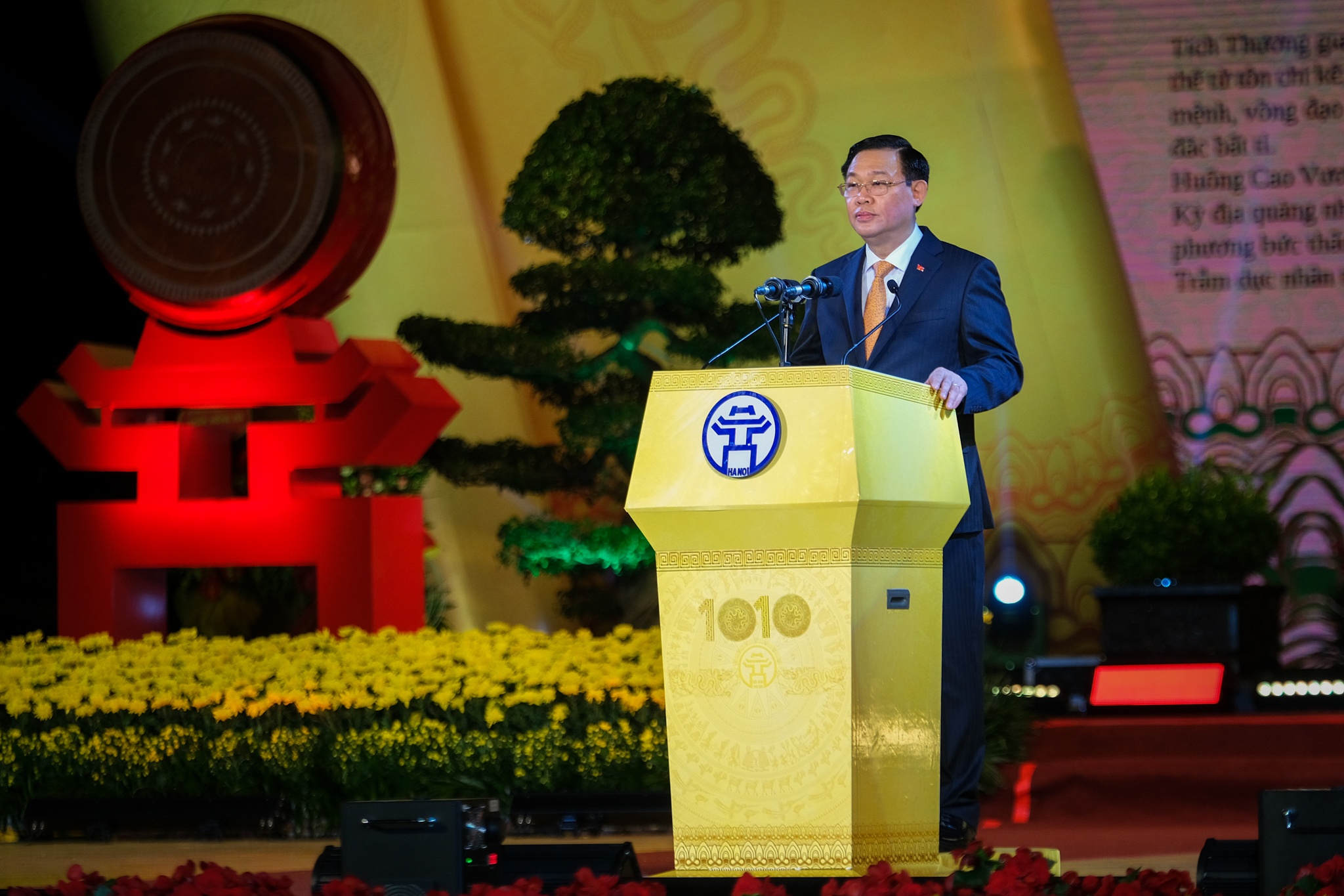 Bi thu Vuong Dinh Hue,  Ha Noi 1.010 nam Thang Long anh 1