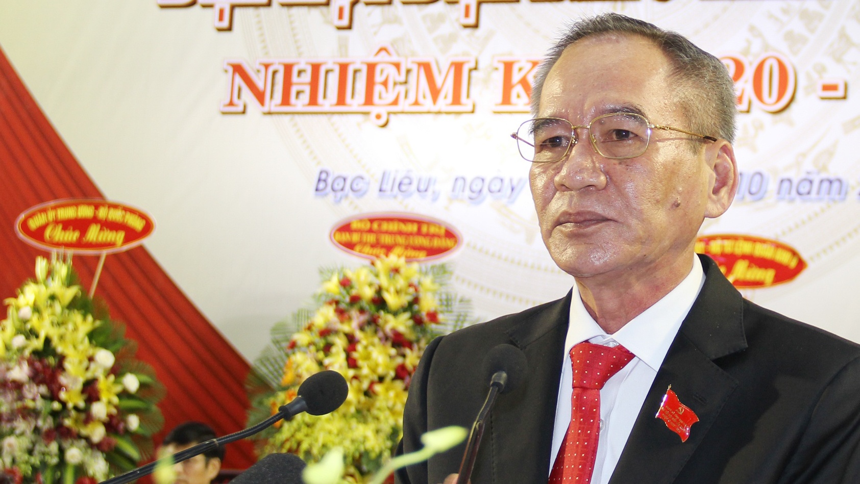 ong Lu Van Hung,  tieu su ong Lu Van Hung anh 1