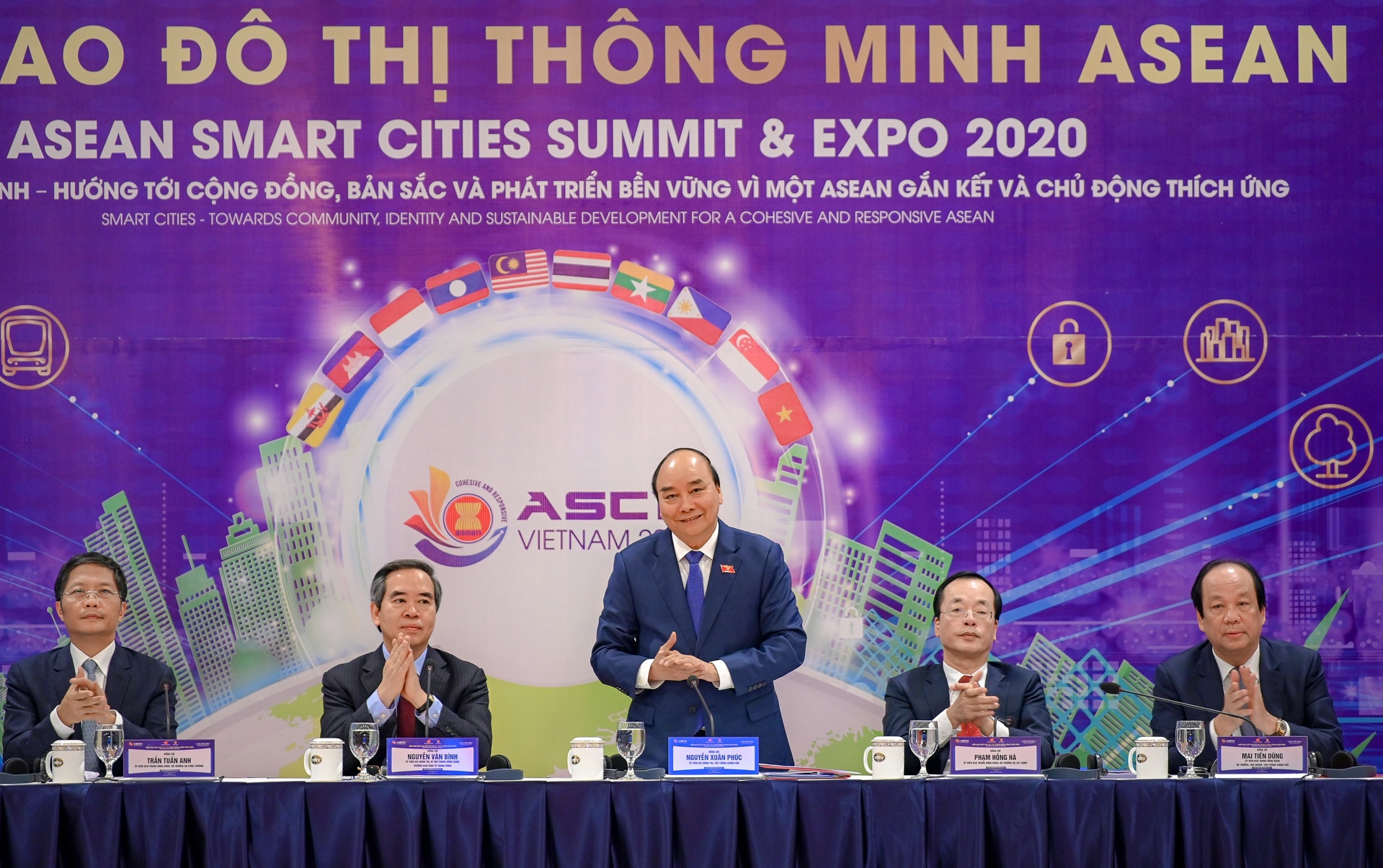 dien dan cap cao ASEAN,  do thi thong minh anh 2