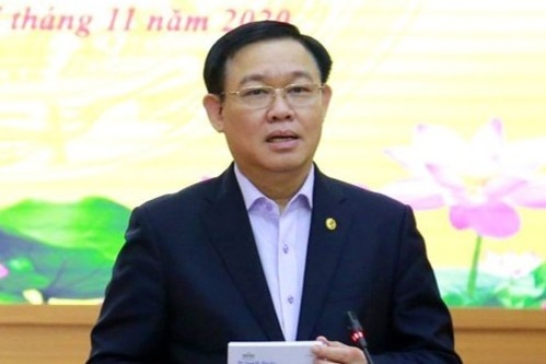 Bi thu Ha Noi ngac nhien vi thanh pho chua co khu mua sam outlet hinh anh