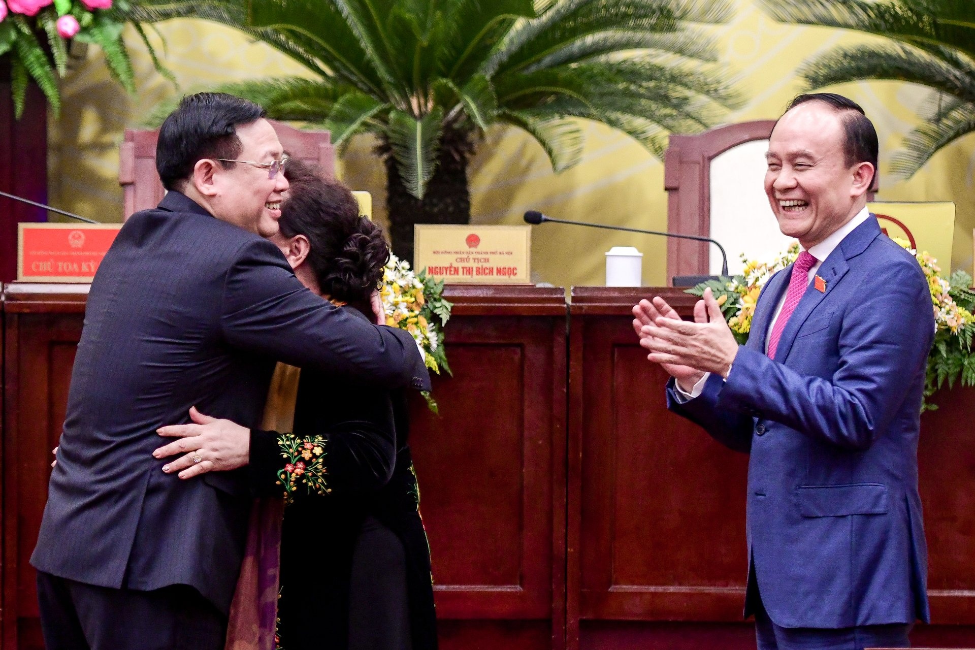 nhan su moi Ha Noi anh 6