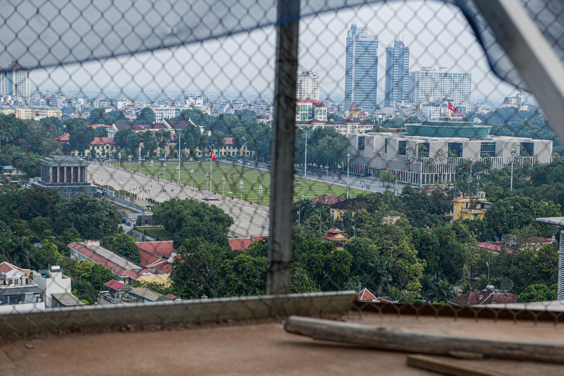 Ha Noi yeu cau khan truong hoan thien nha 8B Le Truc hinh anh