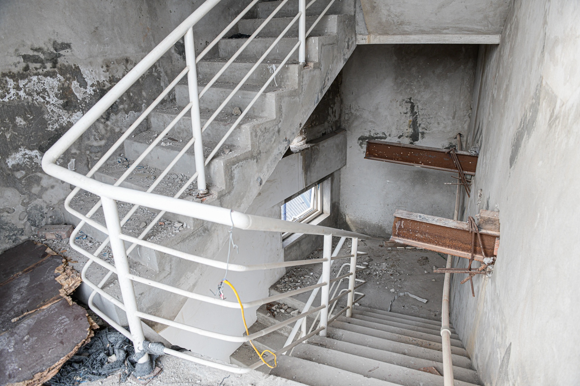 hoan thanh nha 8B Le Truc anh 1