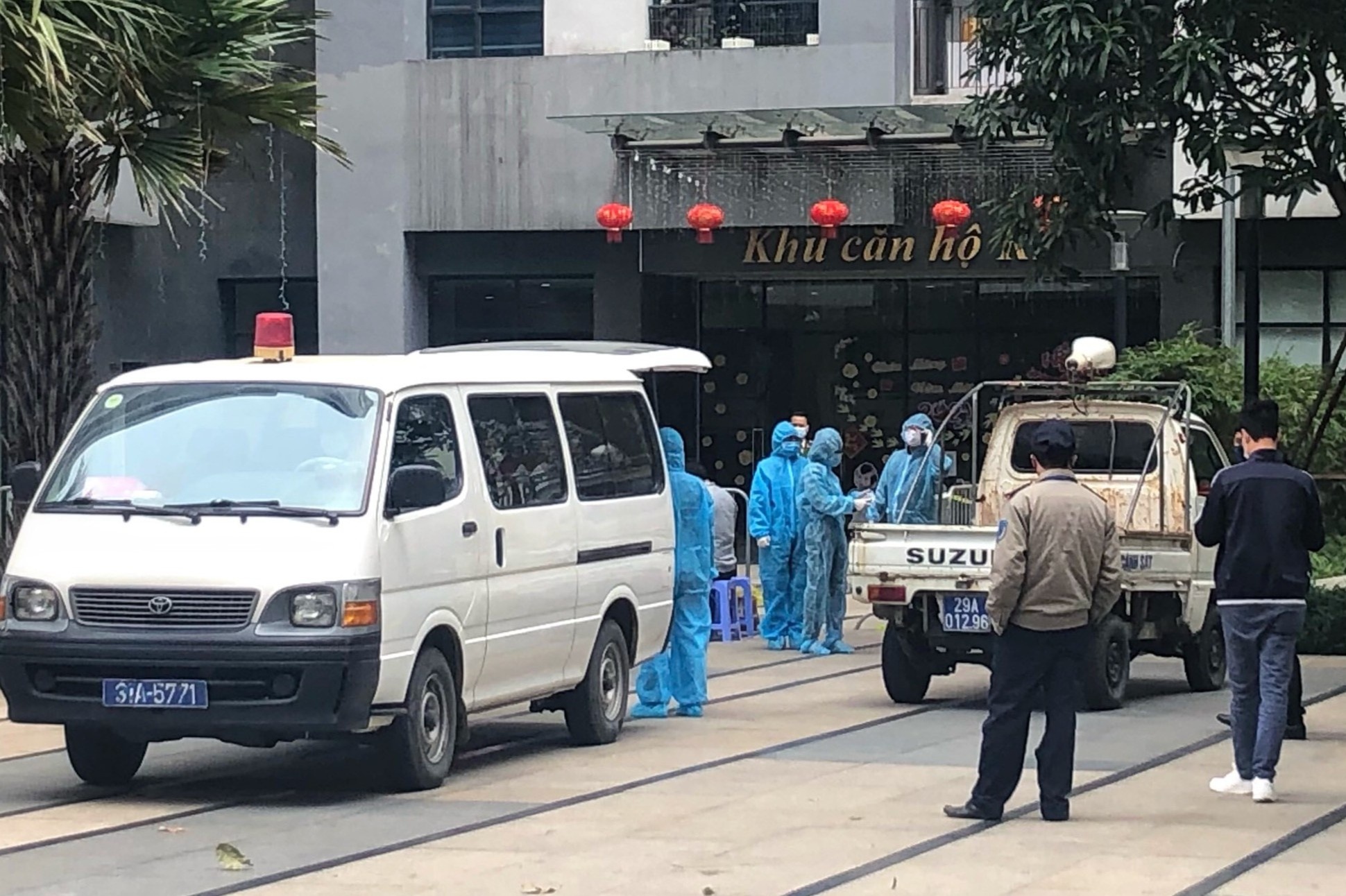 15 F1 lien quan 2 nu nhan vien Cong ty T&T hinh anh