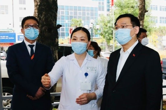 Bi thu Ha Noi: San sang chi vien cho dia phuong khac hinh anh