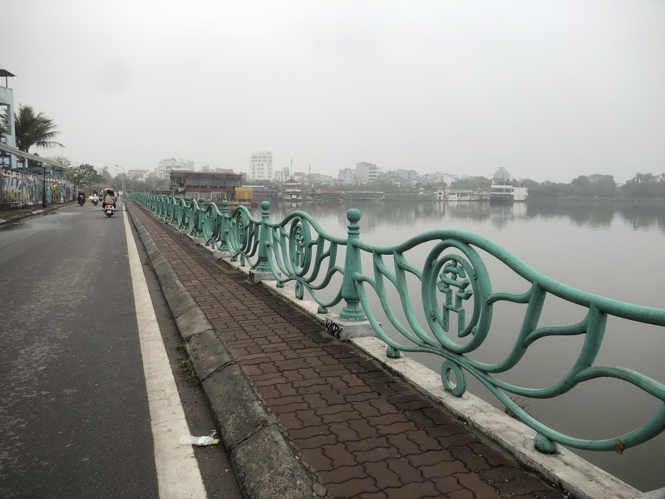 camera giam sat tai ho Tay anh 1