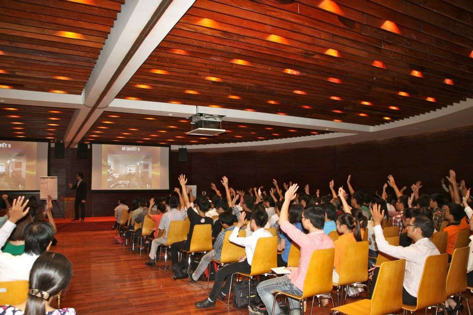 Ha Noi yeu cau kiem soat chat cac hoi thao huong dan ban hang da cap hinh anh