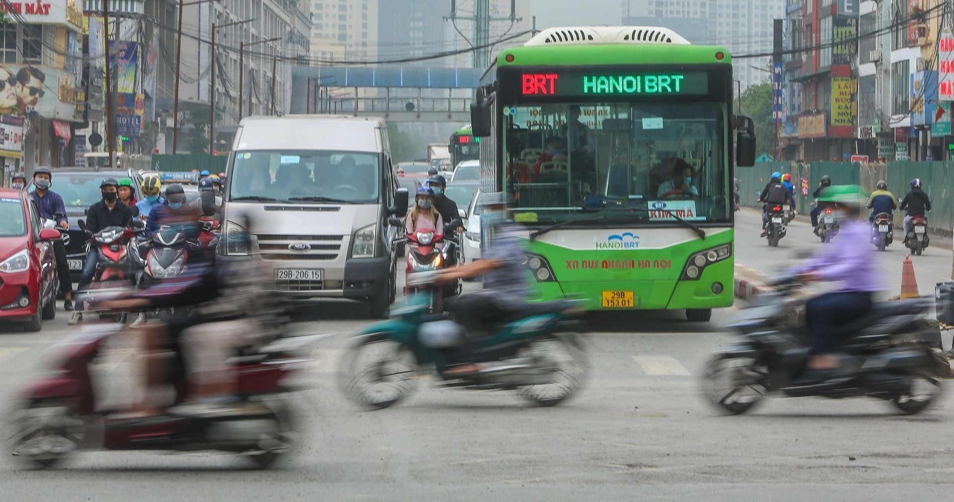 that vong voi buyt nhanh BRT anh 1