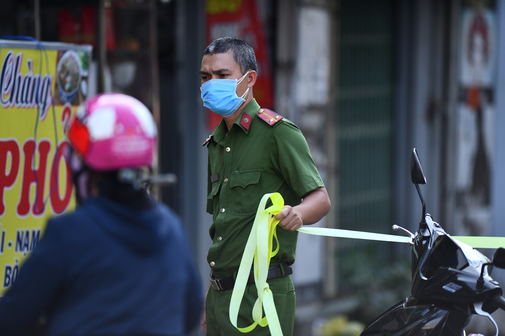 Ha Noi hop chong dich sau khi ghi nhan 10 ca nhiem nCoV hinh anh