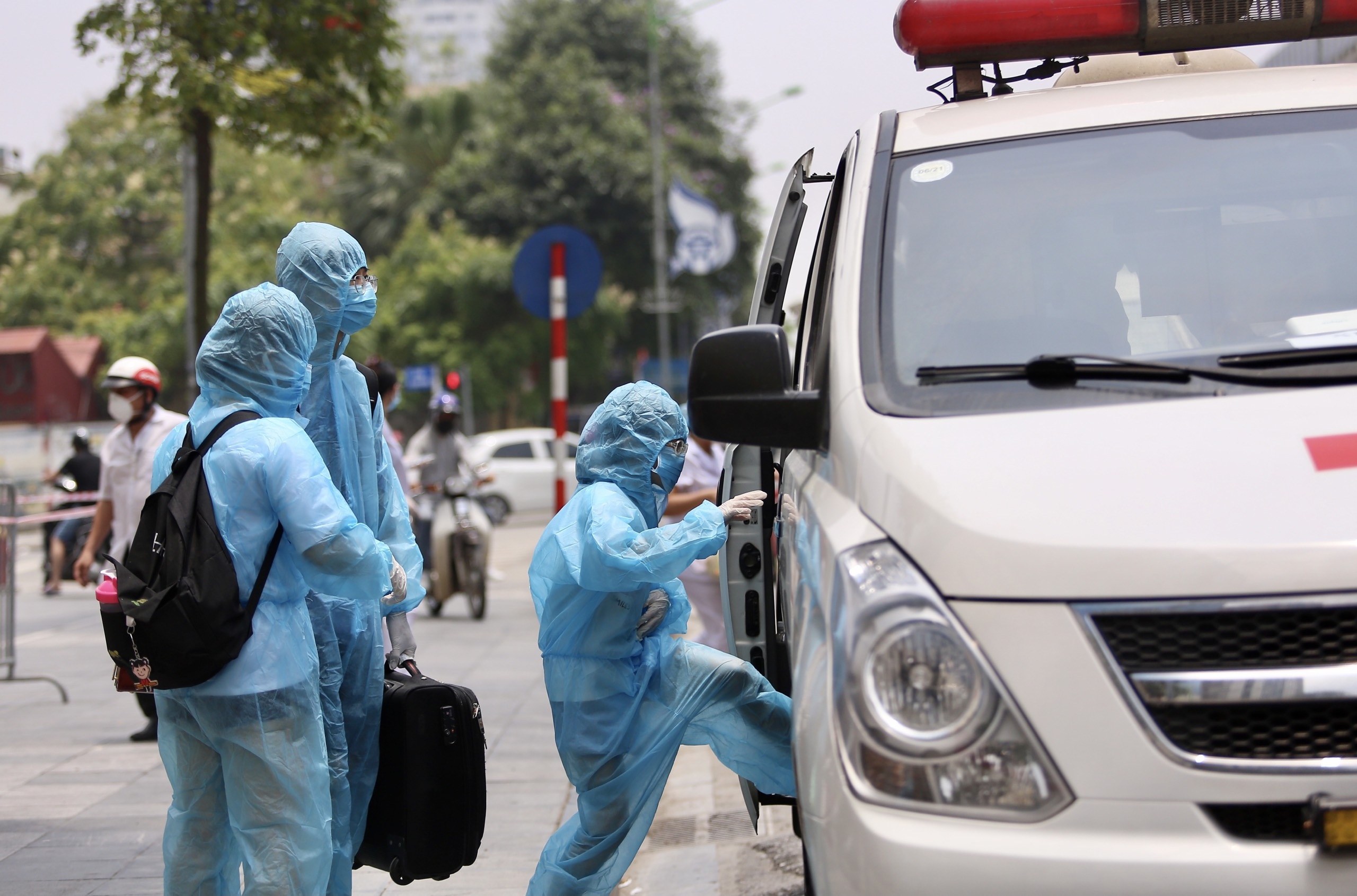 'Nguy co doi voi Benh vien Phoi Ha Noi la rat cao' hinh anh
